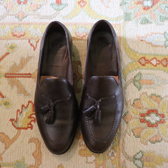 Elegant Brown Leather Loafers